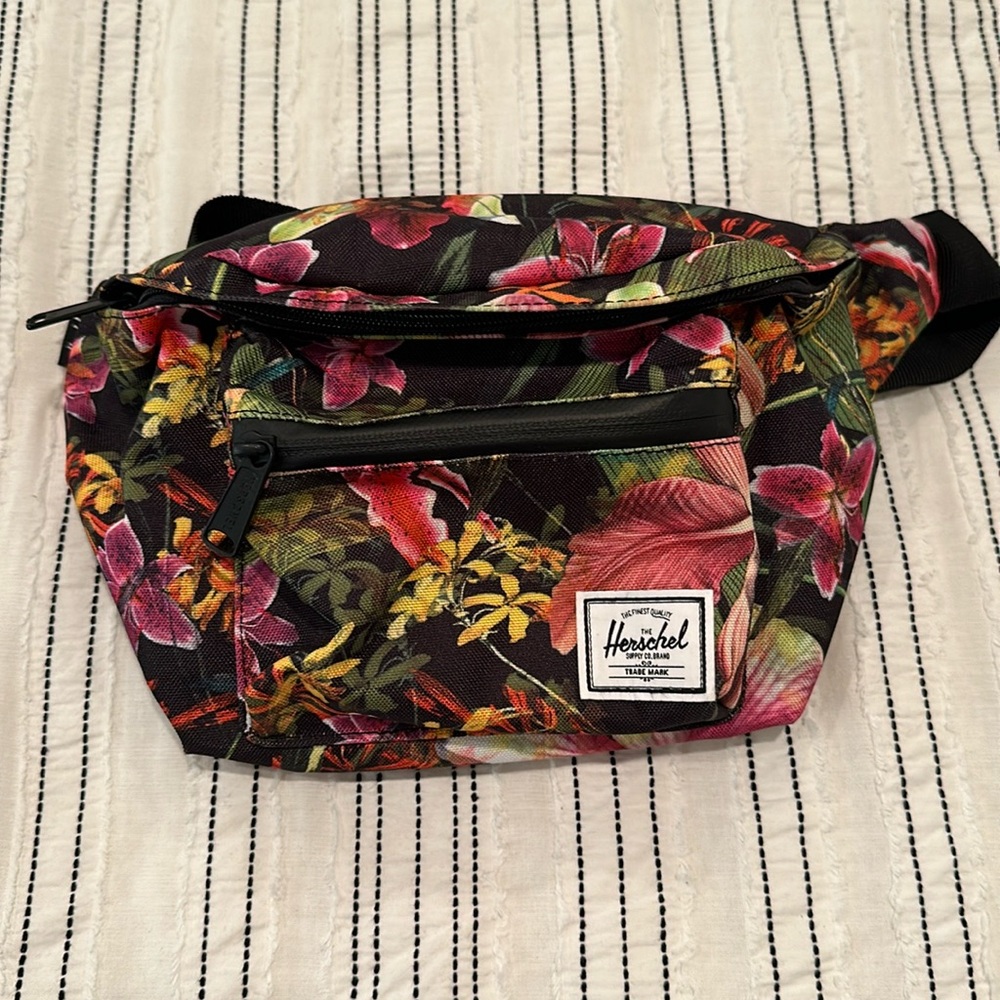 Herschel Tropical Floral Fanny Pack